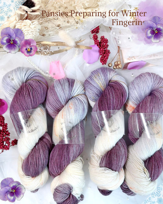 【ウール中細】パンジーの冬支度　100g（糸の宝石箱）